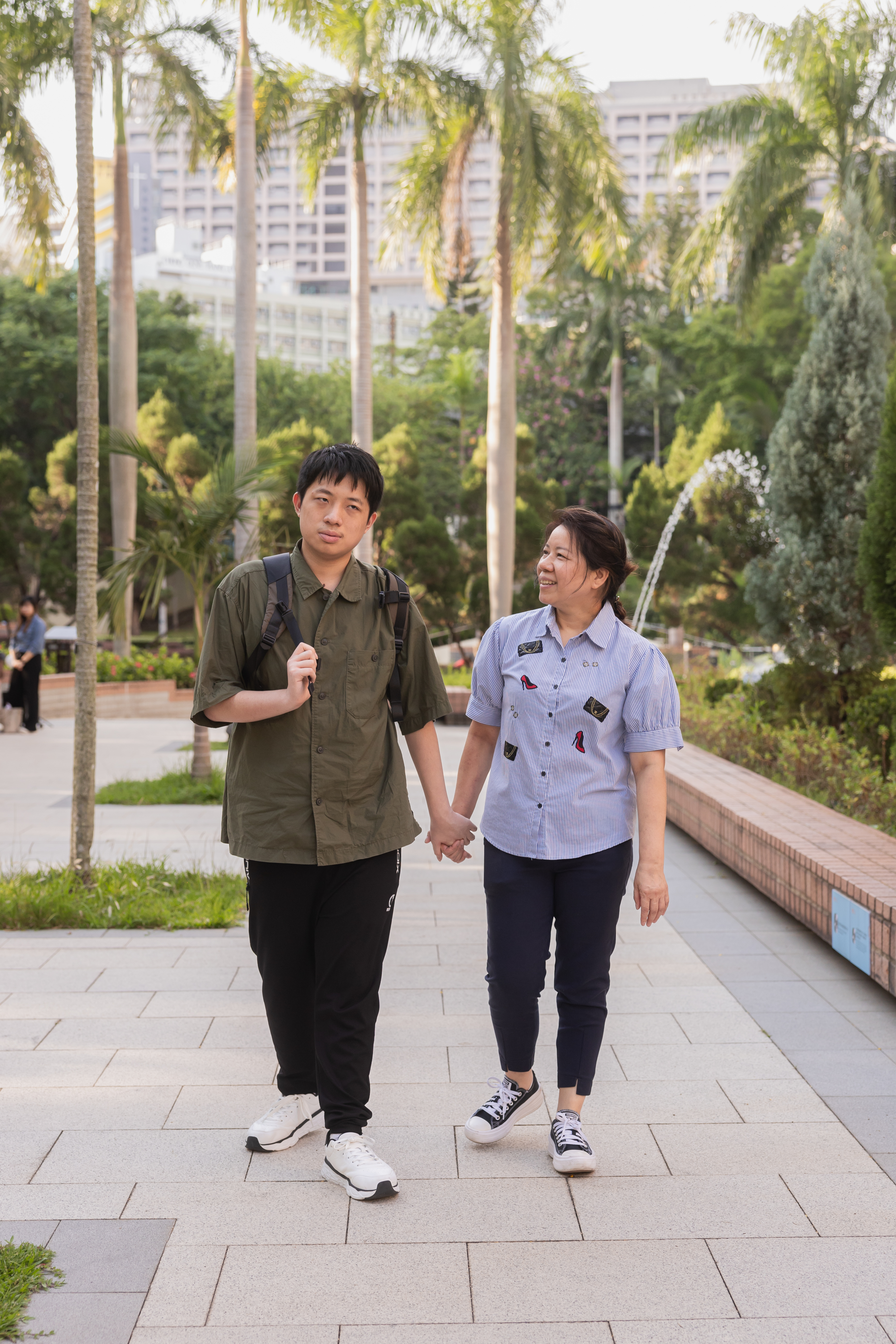 Facing the Unknown: Support Caregivers through Thick and Thin